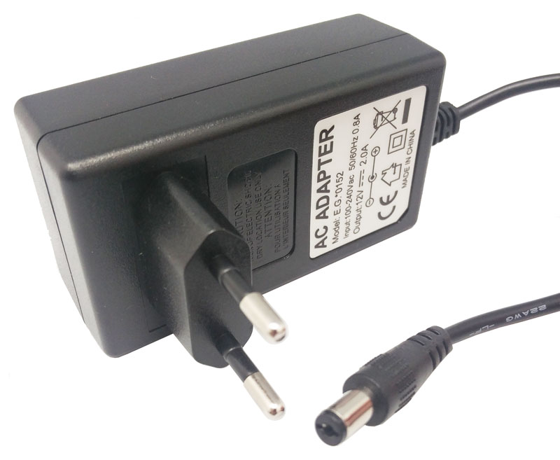 COMMUTED POWER SUPPLY 5V 3A, CONNECTOR 5,5x2,1mm