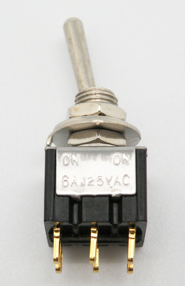 Interrupteur MINI 6P. (DPDT) ON-OFF-ON, 120V. 5A (250V. 2A)