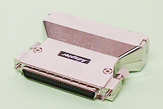 SCSI 2-3, HPDB50 Femelle - HPCN68 Mâle