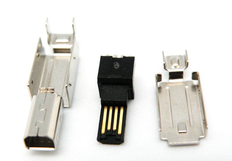 4P. MINI USB-B, MACHO