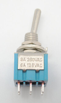 Ver informacion sobre 6P MINI TOGGLE SWITCH (DPDT) ON-ON, 120V. 5A (250V. 2A)