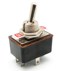 6P TOGGLE SWITCH (DPDT) ON-ON, 120V. 3A