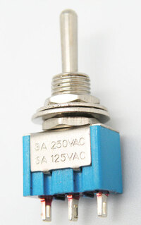 Ver informacion sobre 3P MINI TOGGLE SWITCH, RETURN ON- (ON), 120V. 5A (250V. 2A), ECONOMIC