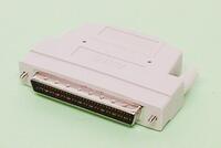 Terminateur SCSI-III, HPDB68 M., Passif