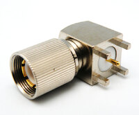 Ver informacion sobre RIGHT ANGLE 1.6/5.6 MALE PCB MOUNT