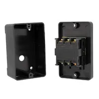 Caja de control negra con 2 botones, 1 interruptor Verde y 1 pulsadores ROJO momentáneo con símbolos