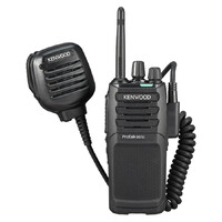 Compact digital/FM portable radio PMR446/dPMR446 TK-3701DE