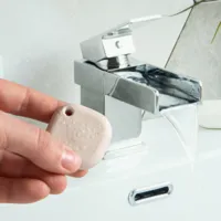 Shelly Blu Button Tough 1 Ivory - Bluetooth - Permite controlar electrodomésticos  - Resistente a golpes, salpicaduras y polvo - Atenuar y activar escenas - Compatible con Alexa y Google