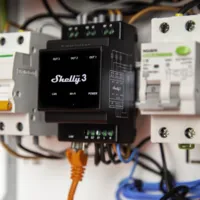 Shelly Pro 3 - WiFi 2.4 GHz IEEE802.11 b/g/n / Bluetooth -  Interruptor inteligente carril DIN - Soporta 110-240 V - Apto para domótica de viviendas  - Compatible con Alexa y Google