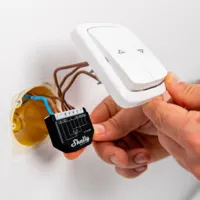 Relé Shelly Wave Shutter - Z-Wave / Requiere HUB Z-Wave - Qubino -  Interruptor inteligente para persianas - Soporta 110-240 V - Medidor de consumo - Compatible con Alexa y Google